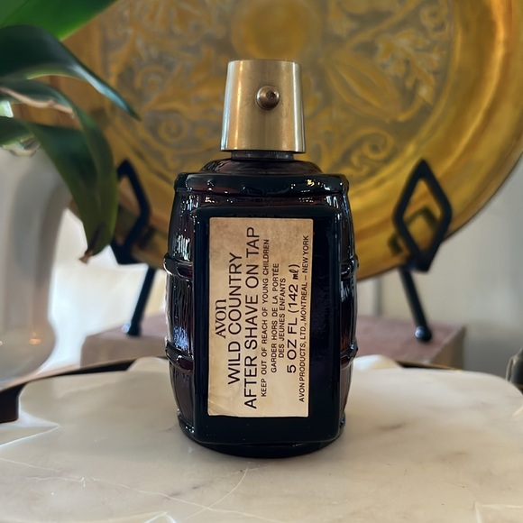 Vintage 1970s Avon Wild Country After Shave On Tap Cologne Glass Decanter Bottle - Picture 6 of 10